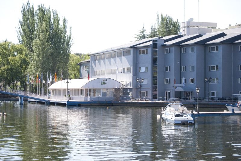 Sports Hotel Nayade Лос-Анхелес-де-Сан-Рафаэль Экстерьер фото