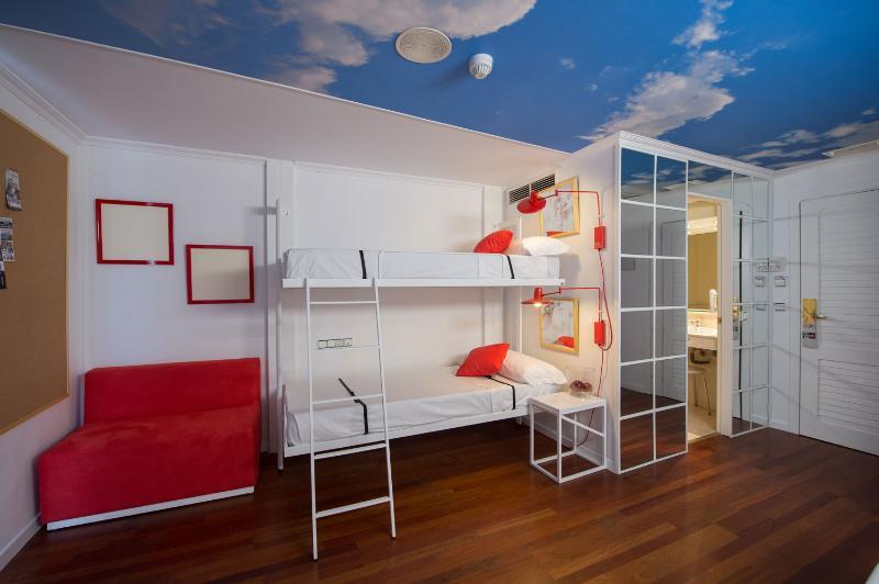 Sports Hotel Nayade Лос-Анхелес-де-Сан-Рафаэль Экстерьер фото